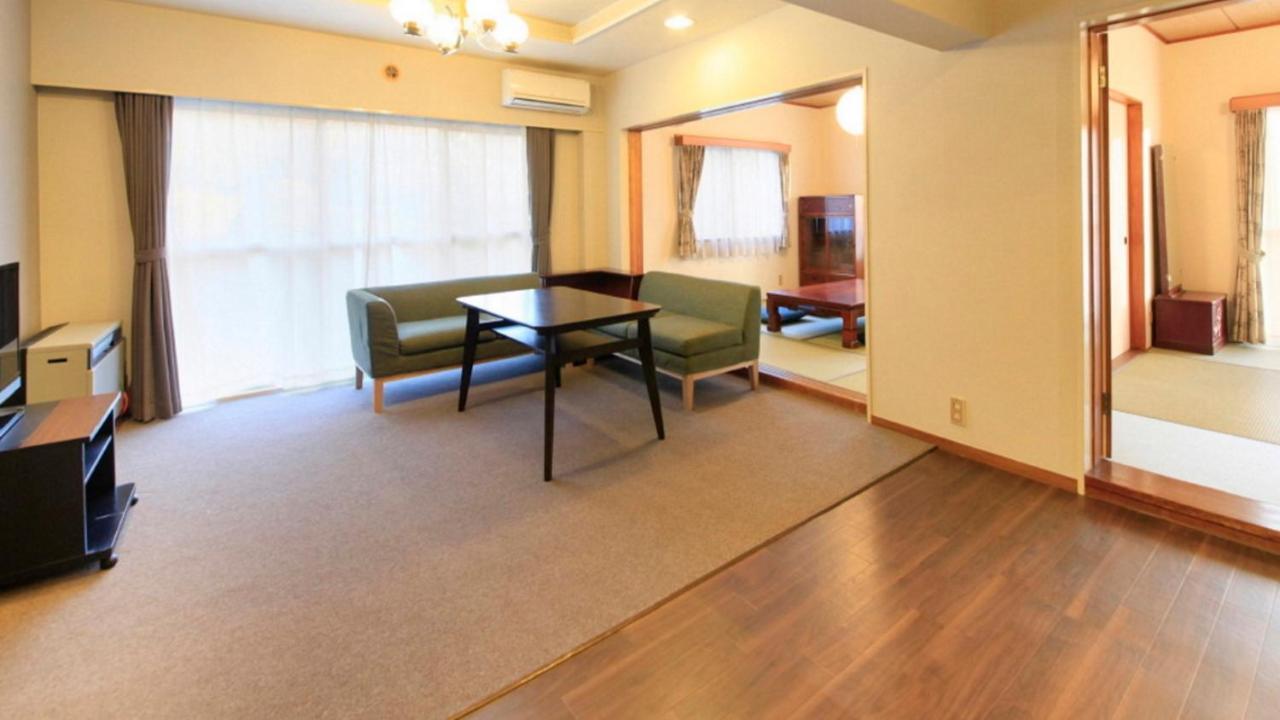 Izu Ippeki Lake Lakeside Terrace Ito  Exterior foto